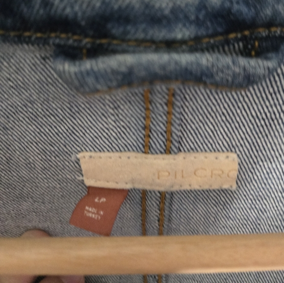 Pilcro from Anthropologie Cropped Jean Jacket With Wide Arms Large Petite - Picture 3 of 3